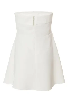 Quiz Day At The Races|Summer Clothes><noscript><img width=