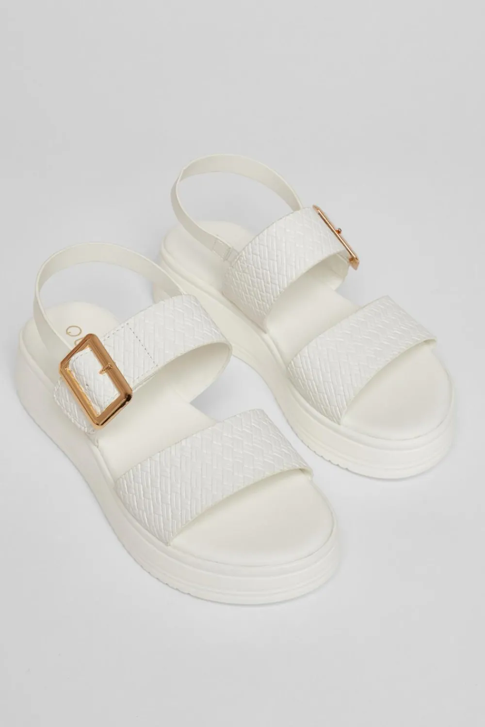 Quiz Sandals|Holiday Shoes>White Buckle Flatform Sandals