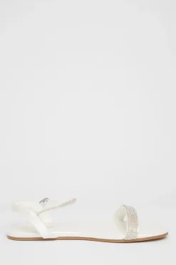 Quiz Sandals|Holiday Shoes><noscript><img width=