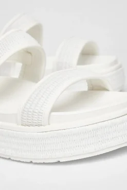 Quiz Sandals|Holiday Shoes><noscript><img width=
