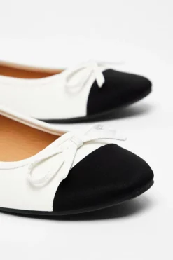 Quiz Pumps|Flats><noscript><img width=