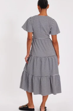 Quiz Summer Clothes|Holiday><noscript><img width=