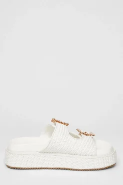 Quiz Sandals|Holiday Shoes><noscript><img width=