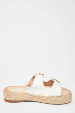 Quiz Sandals|Holiday Shoes><noscript><img width=