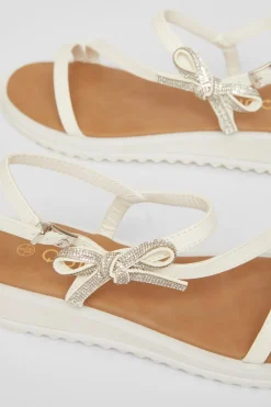 Quiz Sandals|Holiday Shoes><noscript><img width=