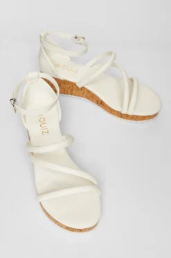 Quiz Wedges|Holiday Shoes><noscript><img width=