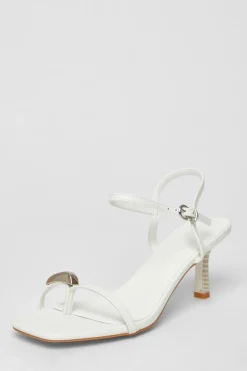 Quiz Heels>Toe Thong Stiletto Heels