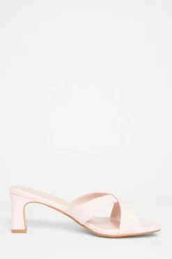Quiz Wide Fit|Holiday Shoes><noscript><img width=