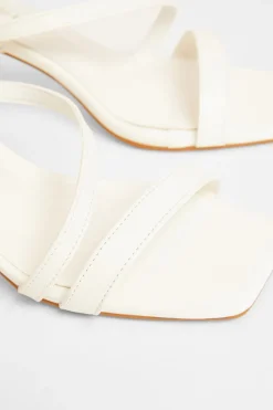 Quiz Wide Fit|Heels><noscript><img width=