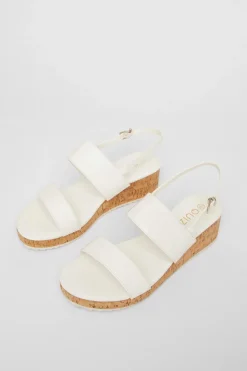 Quiz Wide Fit|Wedges><noscript><img width=