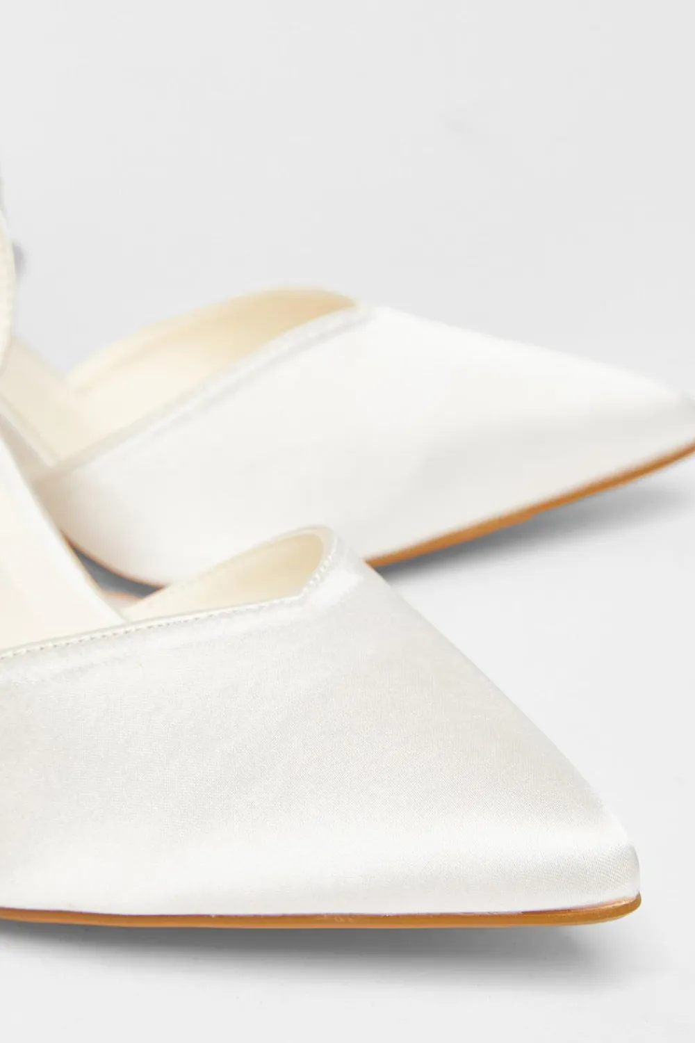 Quiz Wide Fit|Occasion Shoes>Wide Fit Pearl Strap Court Heels