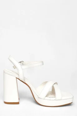 Quiz Wide Fit|Platforms><noscript><img width=